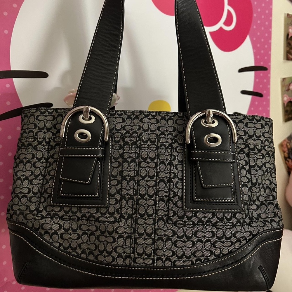 Elegant Black and Gray Women's Shoulder Bag - Picture 2 of 5